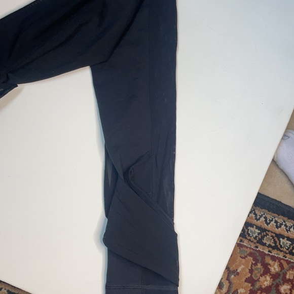 Lucy tie bottom leggings - Picture 4 of 7
